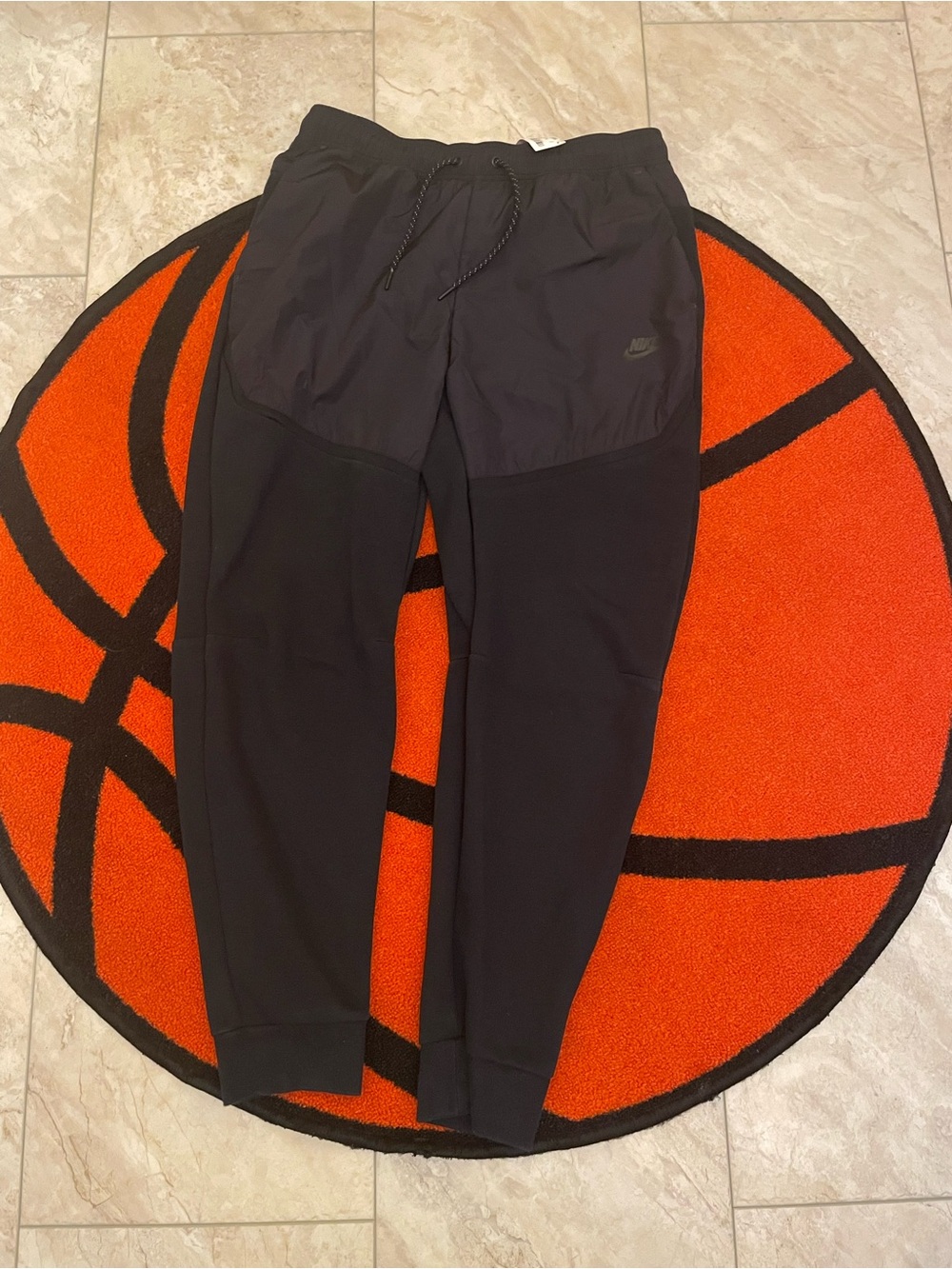 Nike Men’s Black Jogger Sweatpants with Drawcord